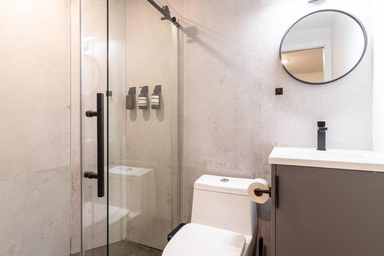 Thena Hotel - Spacious 1 Bedroom Philadelphia Exterior photo